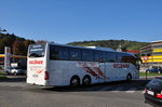 Mercedes Tourismo von Geldner Reisen aus Nieder�sterreich in Krems gesehen.