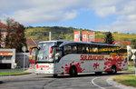 Mercedes Tourismo von Sulzbacher Reisen aus �sterreich in Krems gesehen.