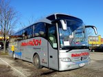 Mercedes Tourismo von Fr�ch Reisen aus �sterreich in Krems gesehen.