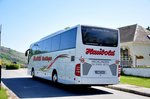 Mercedes Tourismo von Haubold Reisen aus der BRD in D�rnstein/Nieder�sterreich gesehen.