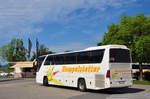 Mercedes Tourismo von Humpelstetter Reisen aus Nieder�sterreich in Krems gesehen.