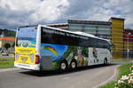 Mercedes Tourismo von Partsch Busreisen aus Nieder�sterreich in Krems gesehen.