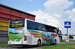 Mercedes Tourismo von Pulay Reisen aus Nieder�sterreich in Krems unterwegs.