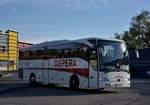 Mercedes Tourismo von CEPERA Reisen aus �sterreich 10/2017 in Krems.