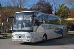 Mercedes Tourismo von PALLASSER Reisen aus �sterreich 10/2017 in Krems.