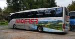 =MB Tourismo von NADERER-Reisen aus Ober�sterreich steht am Bergwerksparkplatz in Hallein