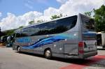 Mercedes Benz Travego von Aichinger Reisen aus �sterreich am 24.Mai 2014 in Krems.