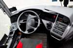 Cockpit im Mercedes Travego von k 6 k Busreisen (�FB Mannschaftsbus) aus Nieder�sterreich im Juni 2015 in Krems.