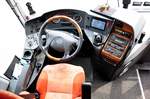 Cockpit im Mercedes Tourismo von Danza Trans aus der SK in Krems gesehen.