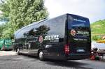 Mercedes Travego von Schlienz Reisen aus der BRD in D�rnstein bei Krems gesehen.