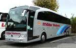 MB Travego von  M�LLER-REISEN  gesehen in Menton/F im September 2017