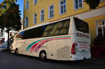 Mercedes Travego von K�ppel Reisen aus der CH in Krems gesehen.