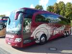 Mercedes Travego von Wild aus Deutschland im Stadthafen Sassnitz.