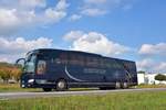Mercedes Travego von Goly� Tours aus Ungarn 09/2017 in Krems.