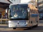 Mercedes Travego von Sachsen-Express/Hammer aus Deutschland im Stadthafen Sassnitz.