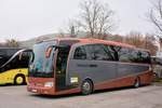 Mercedes Travego von HENGEL Reisen aus der BRD 10/2017 in Krems.