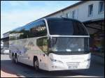 Neoplan Cityliner vom Reiseb�ro Belitz aus Deutschland im Stadthafen Sassnitz.