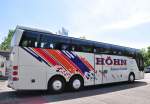 Neoplan Cityliner von H�HN Reisen aus der BRD am 8.5.2015 in Krems unterwegs.