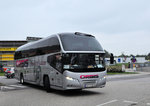 Neoplan Cityliner von Orbis Reisen aus �sterreich in Krems gesehen.