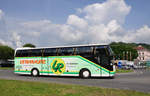 Neoplan Cityliner von Leidinger Reisen/Reiseb�ro aus �sterreich in Krems unterwegs.