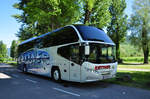 Neoplan Cityliner von Kattner Reisen aus Nieder�sterreich in D�rnstein/Wachau/Nieder�sterreich gesehen.