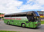 Neoplan Cityliner von Stroissm�ller aus Wels/Ober�sterreich in Krems gesehen.