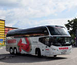 Neoplan Cityliner von Wagner Reisen-Reiseb�ro aus Ober�sterreich in Krems gesehen.
