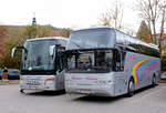 Rechts ein Neoplan Cityliner von Wagner Reisen aus �sterreich und links ein Setra von Glas Reisen aus �sterreich.