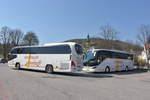 Neoplan Cityliner und ein Setra 515 HD von Weihrauch Ulendorff Reisen aus der BRD in Krems.