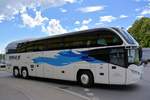 Neoplan Cityliner von GEHLE Reisen aus der BRD in Krems.