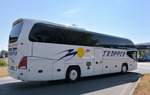 Neoplan Cityliner von Tropper Reisen aus �sterreich 2017 in Krems.