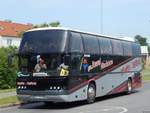 Neoplan Cityliner von Trans-Servis aus Polen im Stadthafen Sassnitz.
