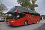 Neoplan Cityliner von M�ller Reisen aus der BRD 09/2017 bei Krems gesehen.