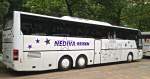 Dieser Neoplan von Nediva Reisen stand w�hrend eines Bundesligaspiels des 1.FCK auf einem Parkplatz und wartete auf seinen Einsatz.