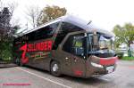 Neoplan Starliner von Zellinger Reisen aus �sterreich am 14.9.2014 in Krems gesehen.