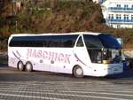 Neoplan Starliner von Haschick aus Deutschland im Stadthafen Sassnitz.