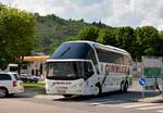 Neoplan Starliner von Gimmler RFeisen aus der BRD 2018 in Krems.