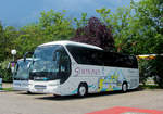 Neoplan Tourliner von Schneider Reisen aus Nieder�sterreich in Krems gesehen.