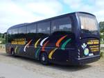 Neoplan Tourliner von Rügen Reisen aus Deutschland in Sassnitz.