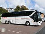 Neoplan Tourliner von Streefkerk Reisen aus Deutschland im Stadthafen Sassnitz.