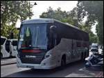 Scania Touring von Wolf-Reisen aus Deutschland in London.