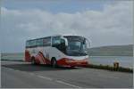Ein Fernbus in Dingel wartet auf die R�ckfahrt nach Tralee.