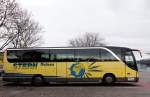 SETRA S415 HD von STERN REISEN aus Ober�sterreich am 2.11.2012 in Krems an der Donau.