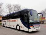 SETRA S416 GT-HD von SCHWARZOTT Reisen aus �sterreich am 30.11.2012 in Krems gesehen.