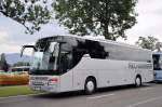 SETRA 415 GT- HD von RECHBERGER Reisen aus �sterreich anl�sslich der AIRPOWER13 in Zeltweg,28.6.2013.