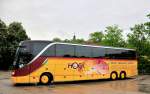 SETRA 417 HDH vom Reiseb�ro HOCK aus der BRD am 11.5.2013 in Krems gesehen.
