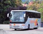 SETRA 415 GT- HD von P�LZL Reisen/�sterreich im Herbst 2013 in Krems.