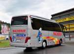 Setra 411 HD von Nachbaur Reisen aus �sterreich am 13.5.2014 in Krems gesehen.