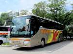 Setra 415 GT-HD aus Italien am 2. Juni 2014 in Krems.