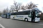 Ein Neoplan Trendliner N 3516 Ü und ein Setra S 416 HDH der '100 Jahre Otto Kässbohrer Edition' von Perseus-Reisen aus Neumarkt-St.